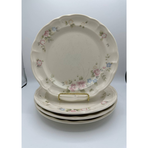 Vintage Dinner Plates in Tea Rose by Pfaltzgraff Set/4 - Picture 1 of 5